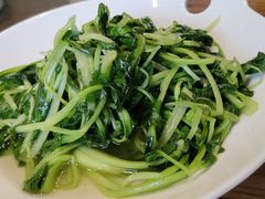 清炒油麦菜-渝乡人家(和平里店)