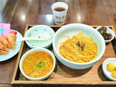-蟹上黄·蟹黄面·江南糖水(人民广场店)