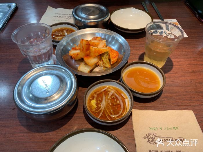 神仙雪浓汤(明洞店)泡菜萝卜图片