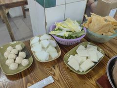 -雄伟美食(高沙中街店)