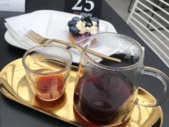 -UNI UNI(环亚凯瑟琳店)