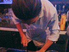 -聚点酒吧(龙湖滨江天街店)
