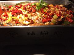 -辣尚瘾·烤鱼·新川菜(交大直营店)
