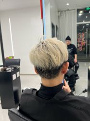 -5M HAIR SALON