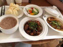 -菁幼月子会所(儿童医院店)