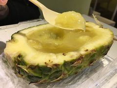 -志龙皇冠吃货椰子铺