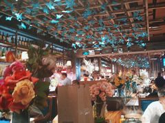 -领鲜活海鲜榴莲自助火锅(东门店)