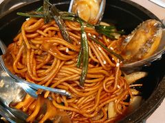 葱香鲍鱼捞面-夜上海(新天地店)