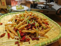 -黄泥岗·地道湖北菜(奥特莱斯店)