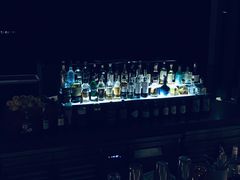-瑰丽酒店·海吧·天际下午茶·现场DJ·天台酒吧