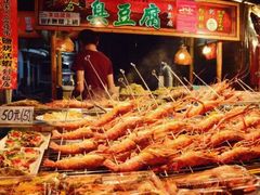 -六合夜市
