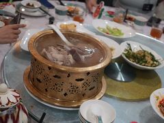 -汗腾格里·风味餐厅(新疆驻京办店)