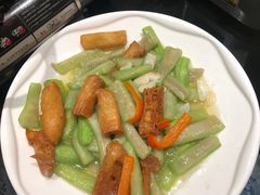 -芳芳私房菜·精做淮扬菜(承德路店)