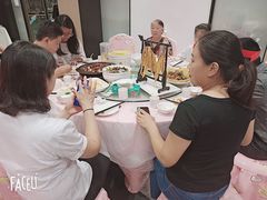 -一家人(南京路店)