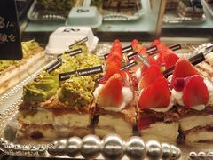 -BUTTERFUL&CREAMOROUS 黄油与面包(三里屯太古里店)
