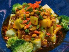 贵阳米豆腐-贵州大厦贵州厅(樱花园西街店)