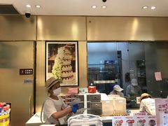 -花花卷卷·鲜食蛋糕(静安久光百货店)