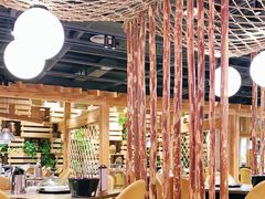 大堂-日进一片海.生腌海鲜火锅.宵夜烧烤(三里屯总店)