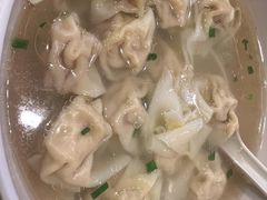鲜肉小馄饨-东泰祥生煎馆(陕西南路店)