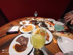 烤牛扒-四海一家自助餐(益田假日广场店)