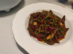 -三湘四水正宗湘菜(君峰路店)