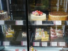 面包甜点陈列柜-苹果花园(龙漕路店)