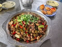 -廖哥泡椒兔(峨眉店)