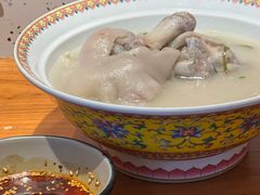 -钟方模白家肥肠粉(春熙店)