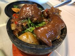 石锅黑椒汁猪手-金苑海鲜酒家(来魅力店)