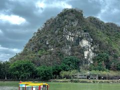 -星湖旅游景区七星岩