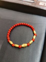 -六福珠寶(银泰百货大红门店)