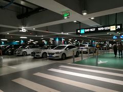 -上海虹桥国际机场1号航站楼-P2停车场