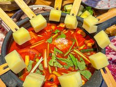 -黔二妞地摊火锅(龙华清湖店)