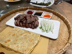 -朱记乳鸽王·非遗石岐乳鸽·全鸽宴(大兴旗舰店)