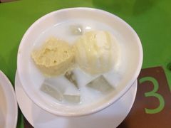 甜心妈妈东南亚星级甜品连锁(惠福东路总店)-甜心妈妈·榴莲星级糖水(北京路总店)