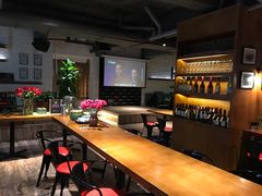 -JINNS锦时 steak&pizza(浸信会礼拜堂旧址店)