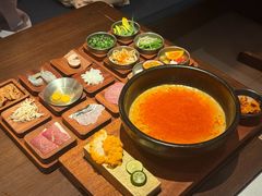 -银米·云南传统过桥米线(双廊黑金冠店)