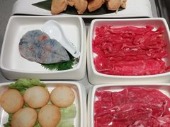 -海底捞火锅(曹安公路店)