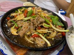 铁板牛肉-洪霞餐馆
