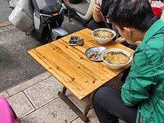 -文山荷鲜居(翠湖店)