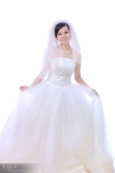 -飞鱼婚纱摄影(宏福大厦店)
