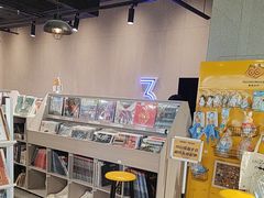 -浣熊唱片店(上海影城店)