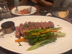 -斯普汇生蚝牛排馆(中骏世界城店)