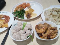 -梦航彩虹之约自助餐厅(华府天地店)