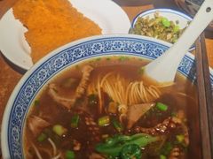 腰花面-沪西老弄堂面馆(定西路店)