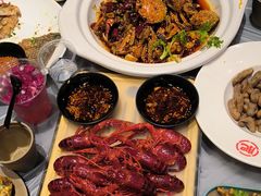 -肥肥虾庄·金牌油焖大虾(杨园滨江时代walk店)