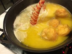 花竹虾-鲜入围煮花胶鸡海鲜火锅