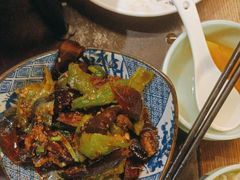-夯鱼烤鱼·尔滨地标美食(中央商场店)