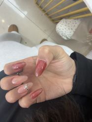 -尤米一站式美甲美睫