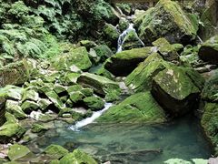 -龙水峡地缝景区